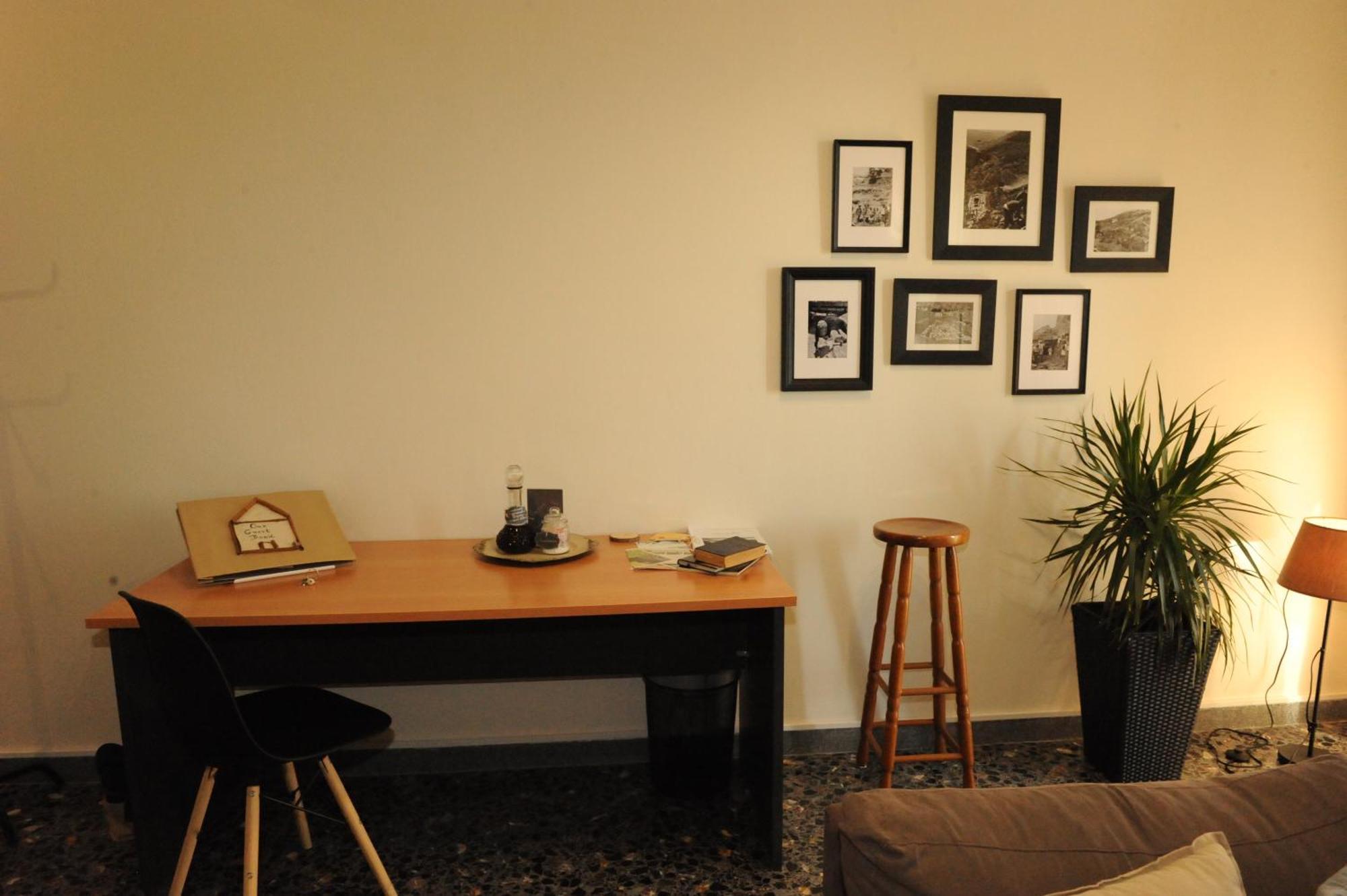 Delphic Moments - Sunny App 3Br, 2Ba With View Exterior foto
