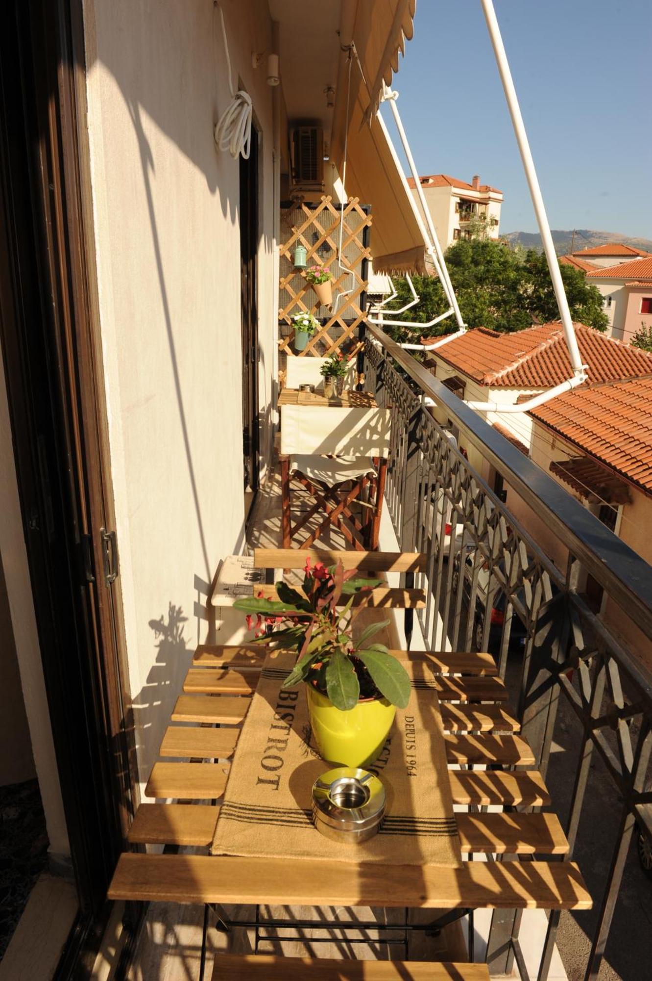 Delphic Moments - Sunny App 3Br, 2Ba With View Exterior foto